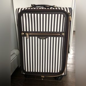 Classic Stripe Henri Bendle luggage